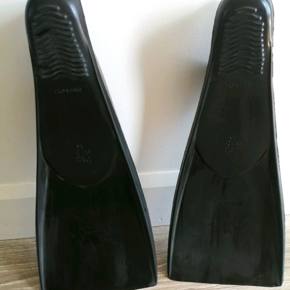 VOIT Scuba and diving fins - Picture 2 of 3